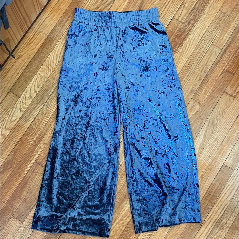 a new day Crushed Velvet Wide-Leg Pants in Blue